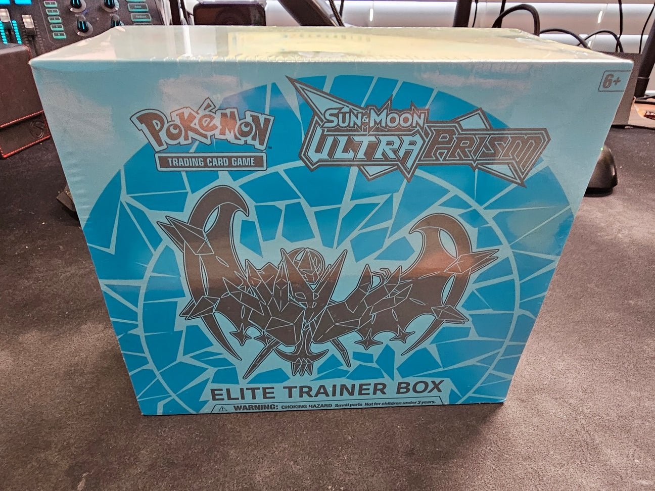 Pokemon TCG: Sun and Moon Ultra Prism Necrozma Elite Trainer Box Dawn Wings
